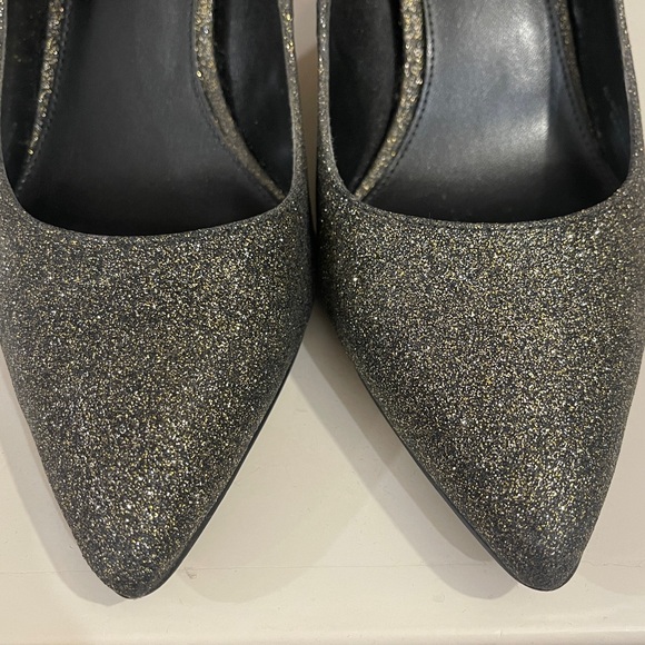 BCBGeneration Black and gold glitter heels sz.9 - Picture 2 of 7